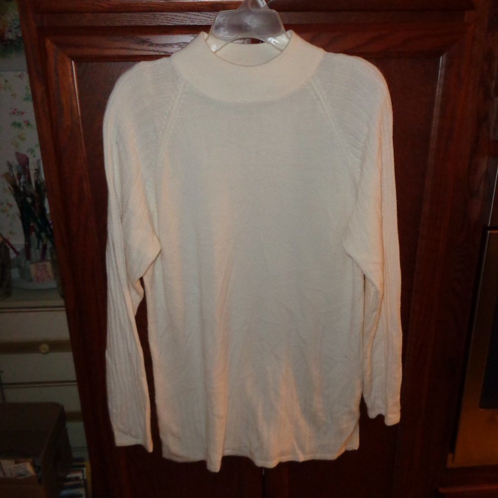 Bentley LS Ladies Flat & Web Knit Top Pullover - Cream, Size M